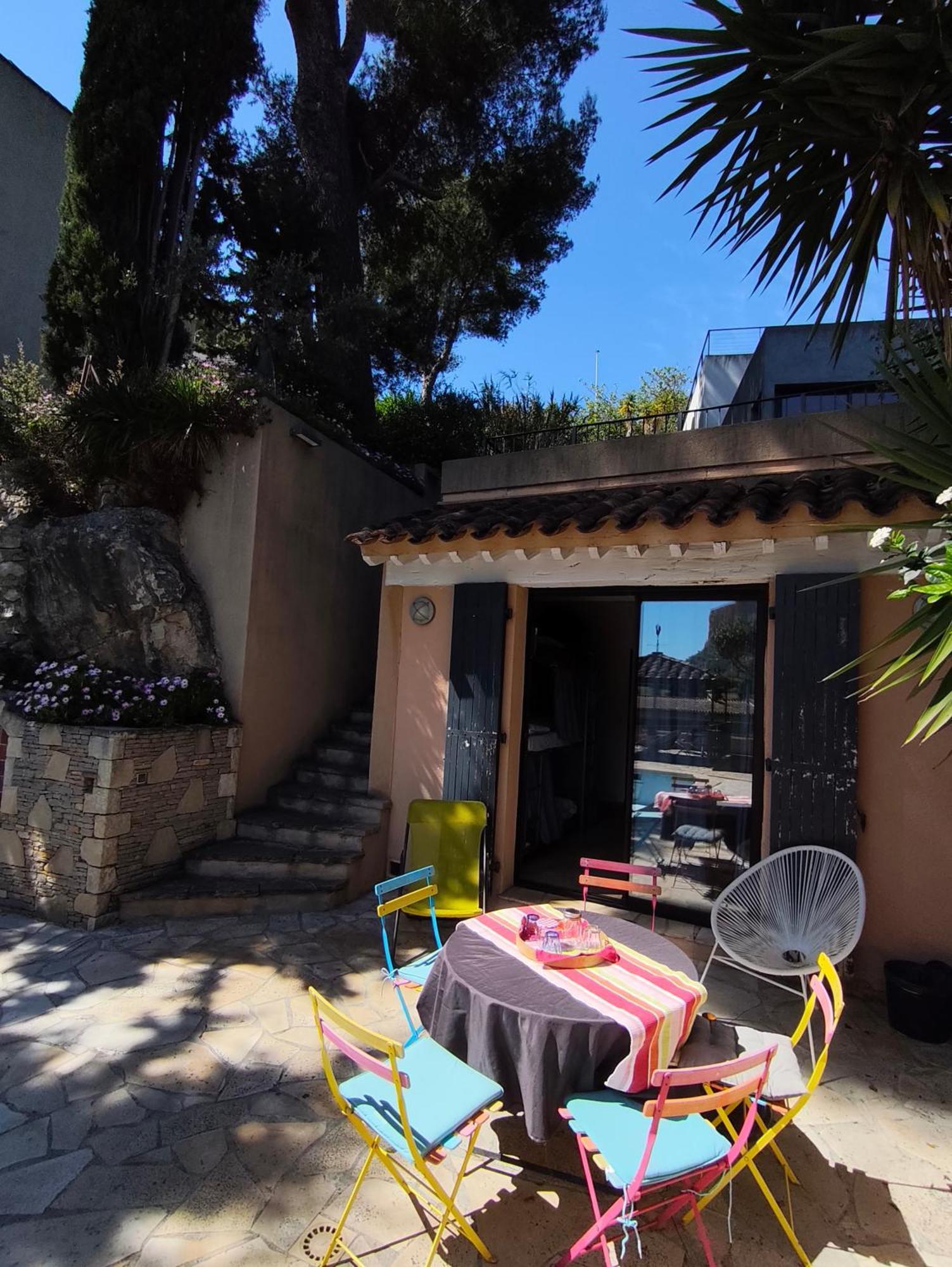 Boutique Hostel By Cassis Exterior foto